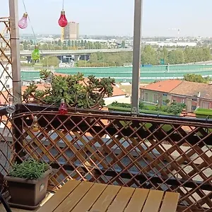 La Mansarda Di Con Terrazza , Pero Italia